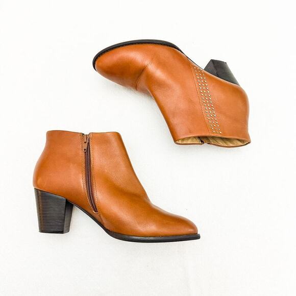 Vionic Georgia Brown Leather Side Stitched Booties Mint Condition Size 10 - Picture 3 of 6